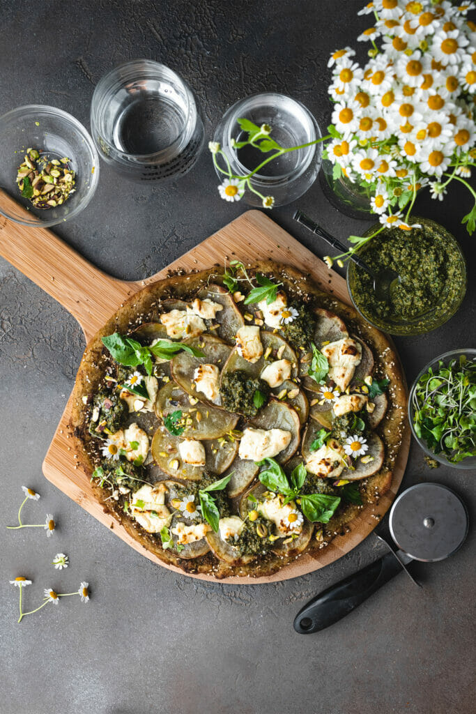Crispy Potato Pesto Pizza Recipe – Garlic Head