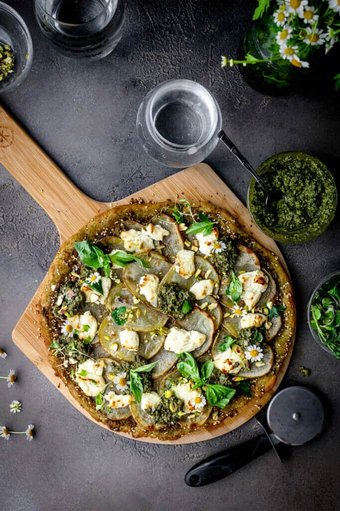 Crispy Potato Pesto Pizza Recipe – Garlic Head