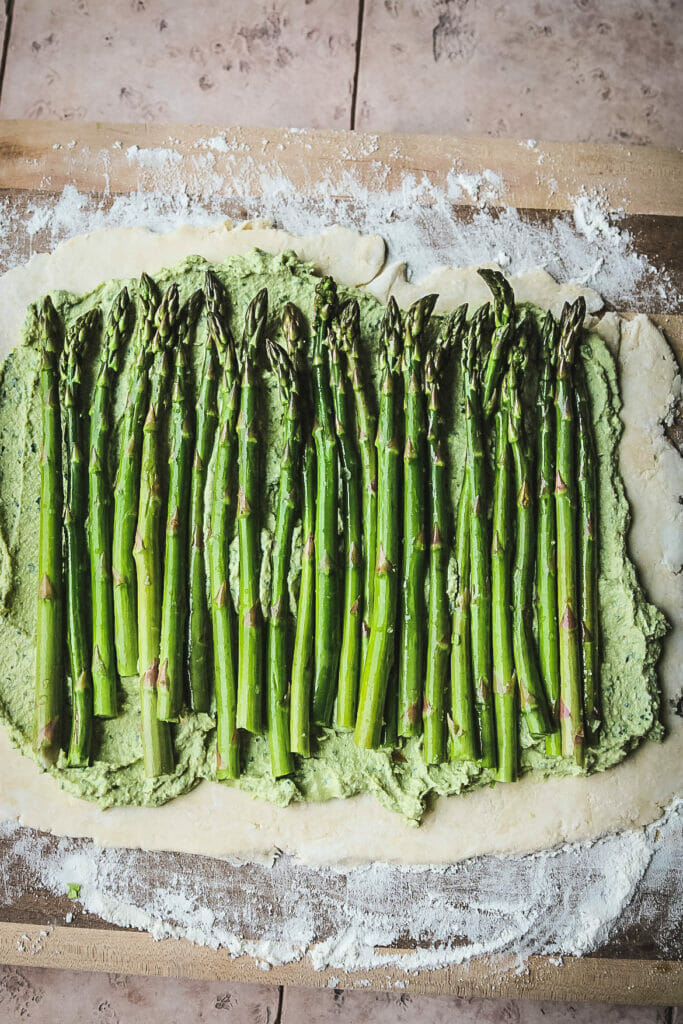 unbaked asparagus ricotta galette